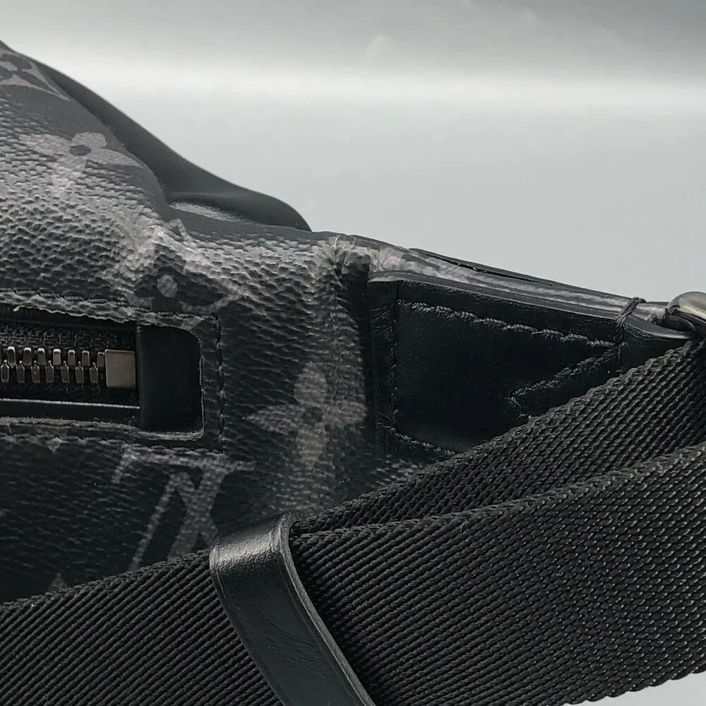 Louis Vuitton Monogram Eclipse Belt Bag Black - Picture 9 of 15